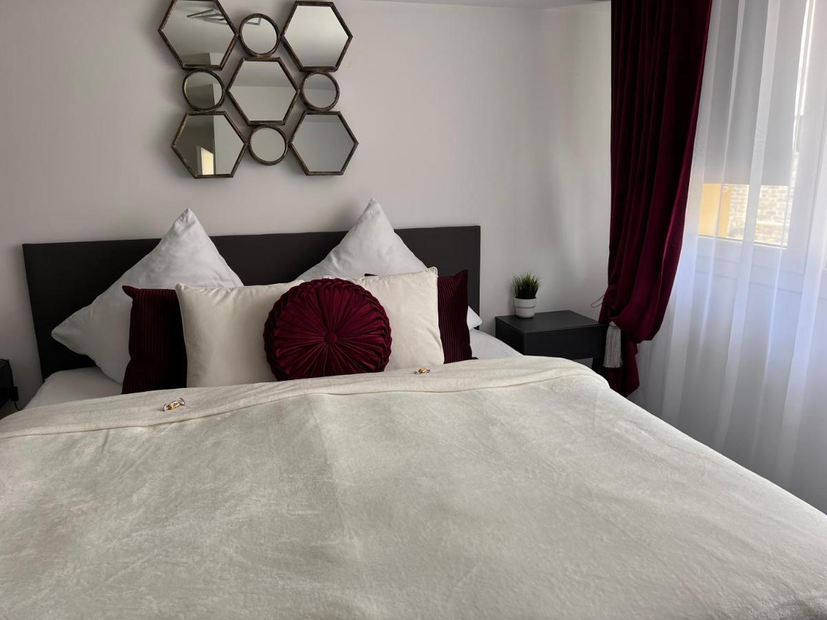 Prime Host Dream Leilighet Karlsruhe Eksteriør bilde